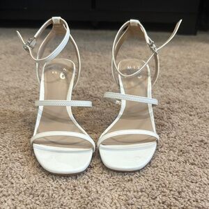 Women’s white sandals